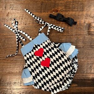 Kids queen of hearts Costume with Hearts